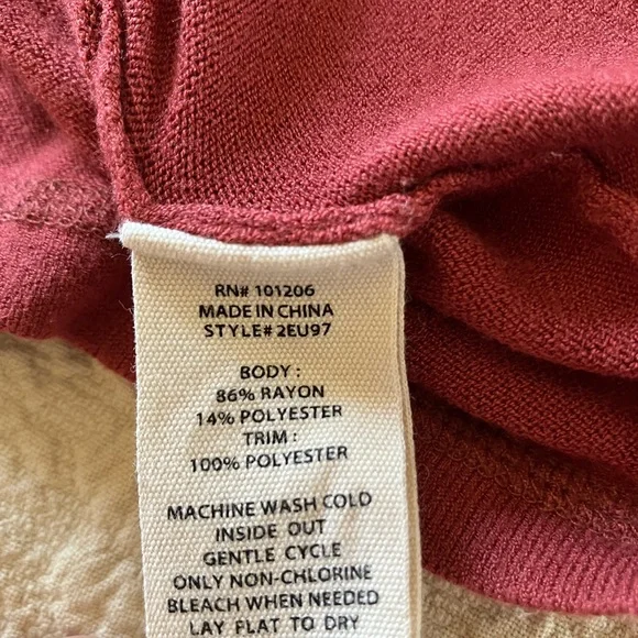 Women's Rose Red Tunic Sweater - Picture 2 of 5